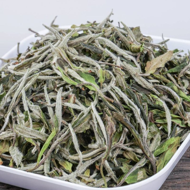 白毫银针特级 250克罐装 芽头肥壮